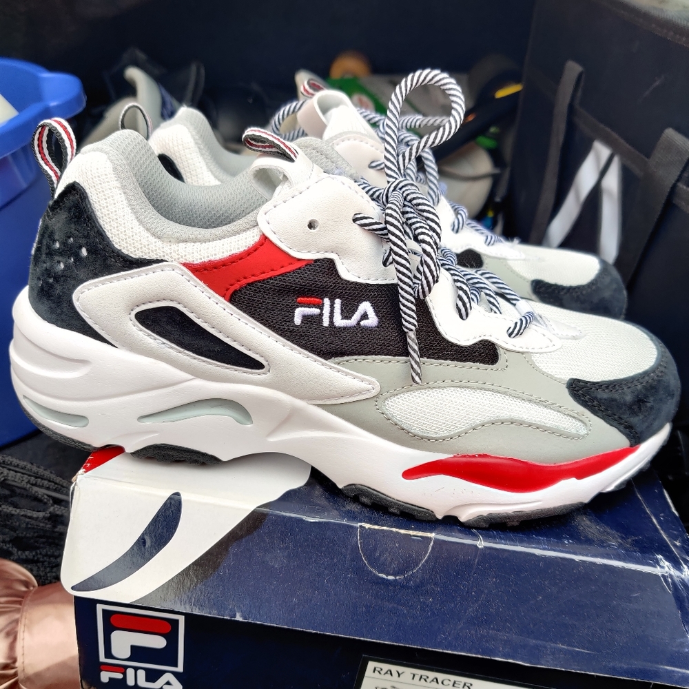 Fila ray tracer shoes